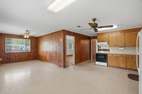$195,000 | 200 Harvey Avenue, Petal, MS 39465