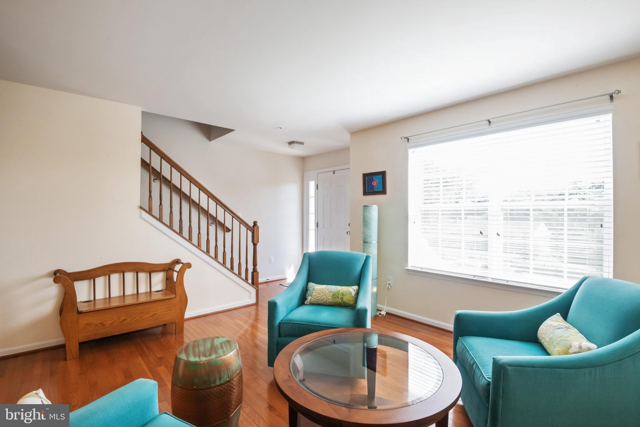 6016 Hanover Road Elkridge, MD 21075 - Photo 5 of 45 Living Room