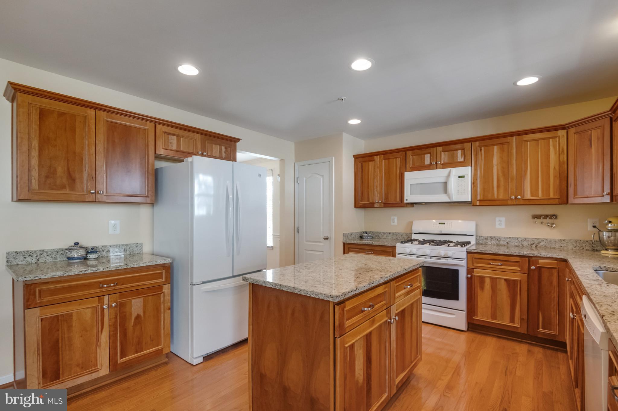 6016 Hanover Road Elkridge, MD 21075 - Photo 8 of 45 Bright & Spacious Kitchen; Gorgeous Maple Cabinets