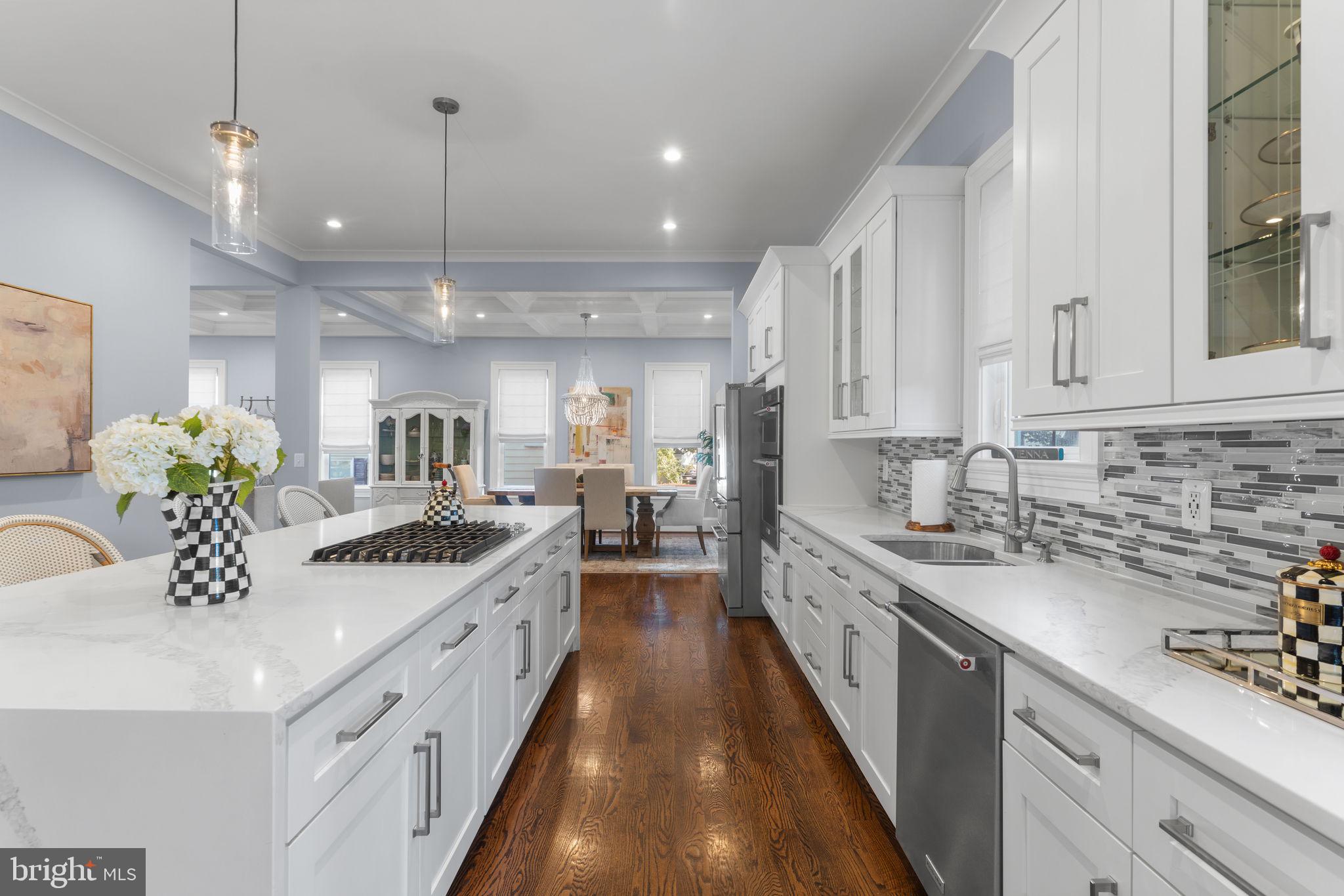 106 Tapawingo Road Southwest Vienna, VA 22180 - Photo 18 of 91