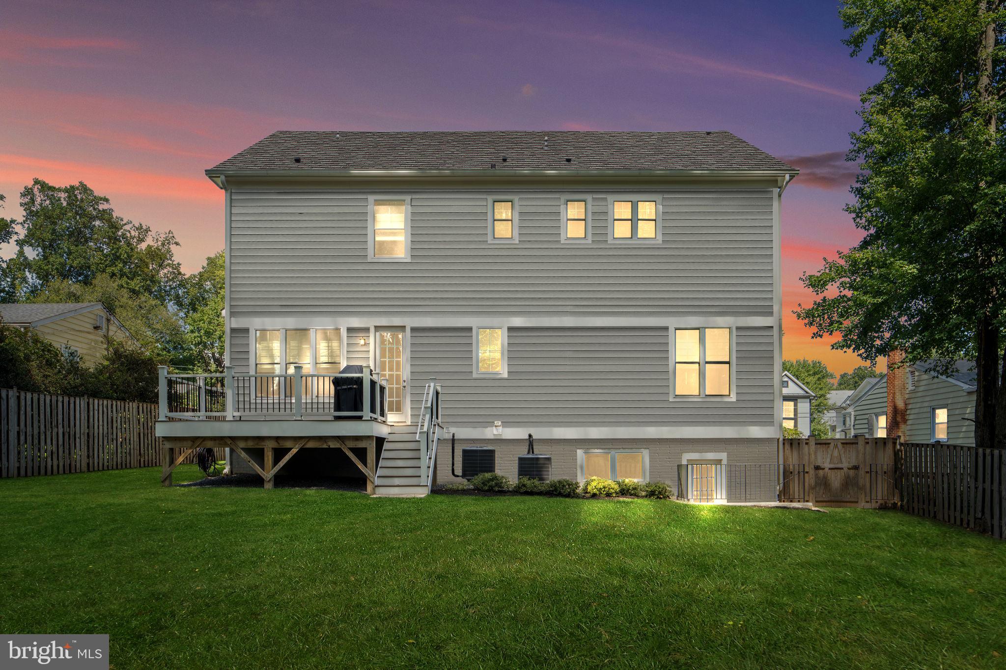 106 Tapawingo Road Southwest Vienna, VA 22180 - Photo 74 of 91 a front view of a house with a yard