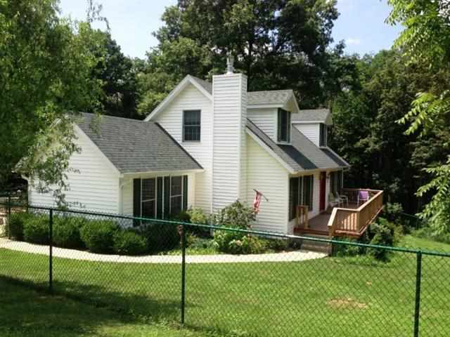 4008 East Boltinghouse Road Bloomington, IN 47408 - Photo 2 of 25 Gallery Image 2