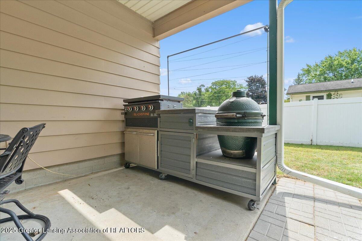 7958 Hively Road Jackson, MI 49201 - Photo 25 of 35 41-Media Jett - 36