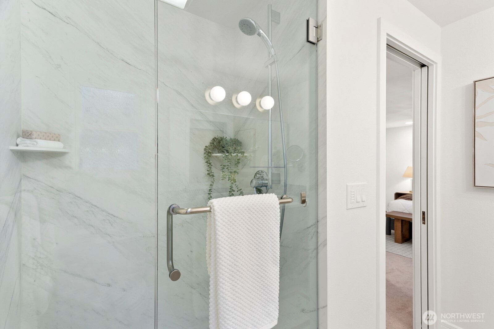 19810 95th Avenue Northeast Bothell, WA 98011 - Photo 16 of 27