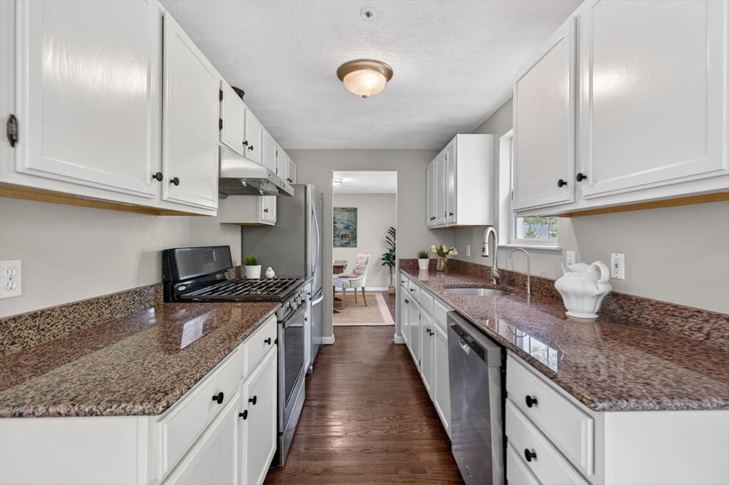 30 Bucklin Road North Andover, MA 01845 - Photo 12 of 42