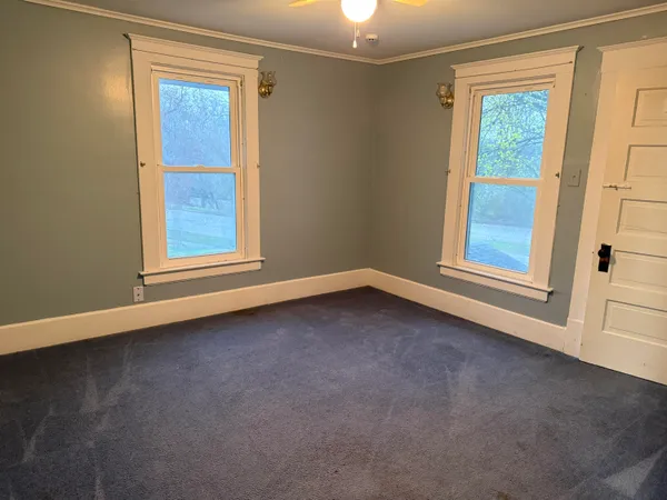 $189,900 | 1222 East Porter Street, Albion, MI 49224