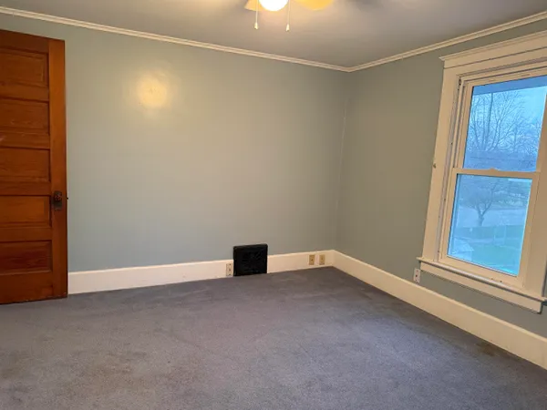 $189,900 | 1222 East Porter Street, Albion, MI 49224