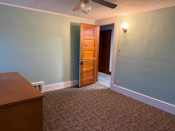 $189,900 | 1222 East Porter Street, Albion, MI 49224