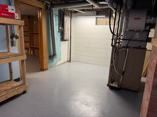 $189,900 | 1222 East Porter Street, Albion, MI 49224