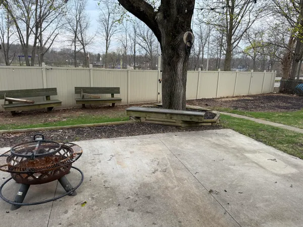 $189,900 | 1222 East Porter Street, Albion, MI 49224