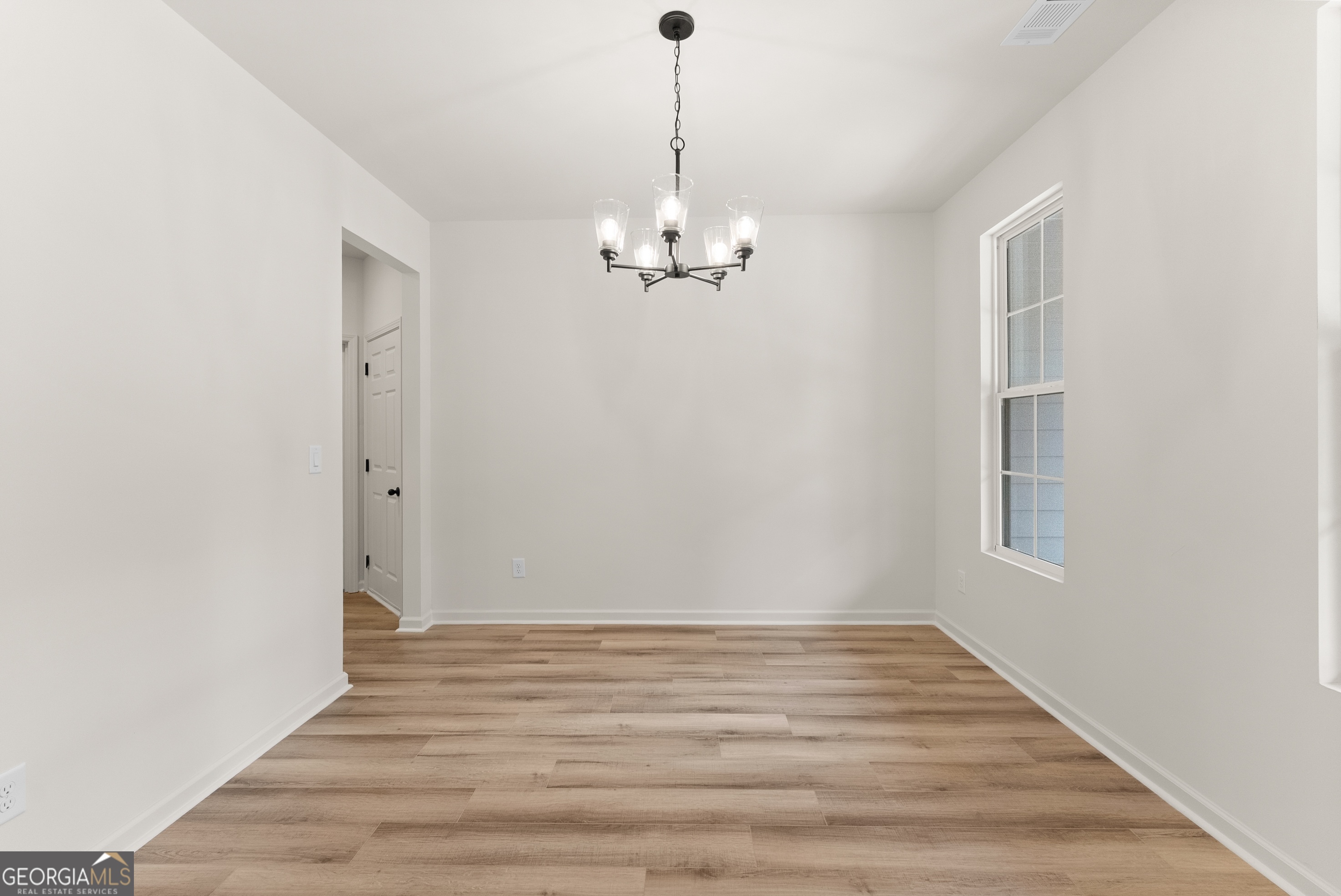 148 Chimney Ridge Cleveland, GA 30528 - Photo 3 of 39