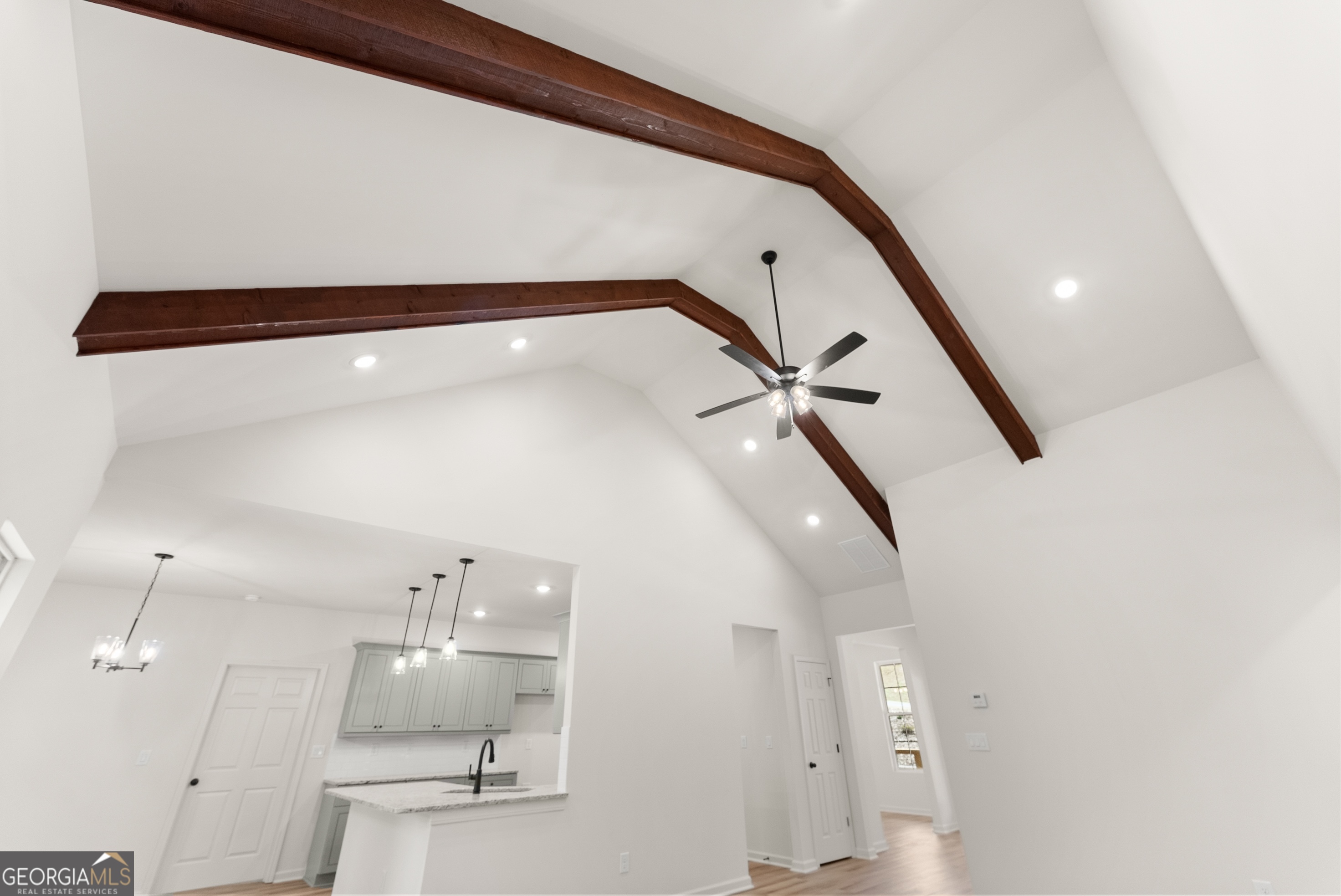 148 Chimney Ridge Cleveland, GA 30528 - Photo 8 of 39