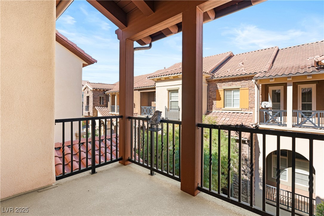8 Via VIta Bella Henderson, NV 89011 - Photo 12 of 62