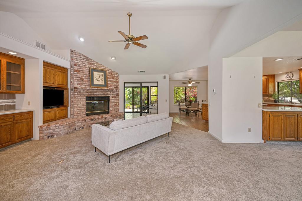 6400 Lago Circle Rancho Murieta, CA 95683 - Photo 13 of 60