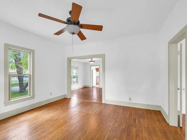 $168,500 | 413 East Lincoln Street, Monticello, IL 61856