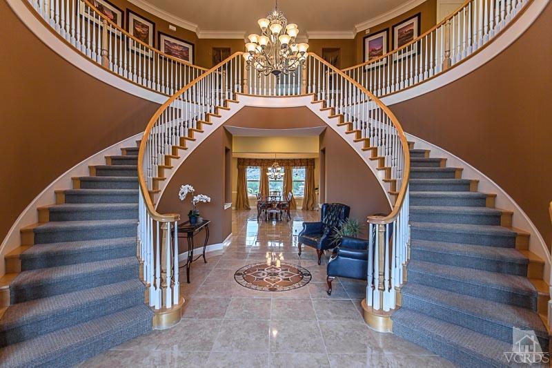 12366 Nelson Road Moorpark, CA 93021 - Photo 7 of 67 a view of entryway and hall with wooden floor