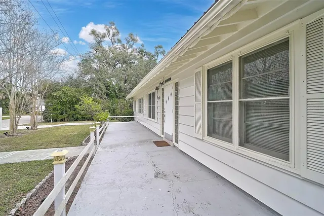 $2,450 | 1010 Indian Beach Drive, Sarasota, FL 34234