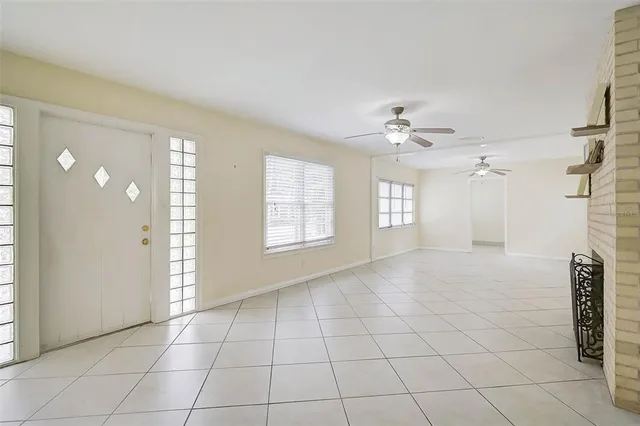 $2,450 | 1010 Indian Beach Drive, Sarasota, FL 34234