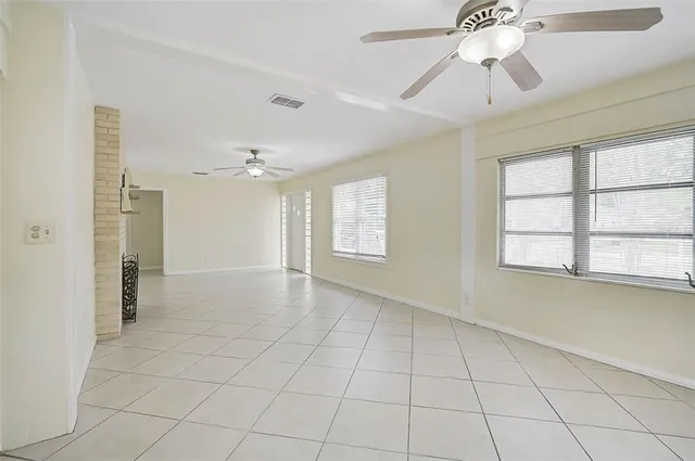 $2,450 | 1010 Indian Beach Drive, Sarasota, FL 34234