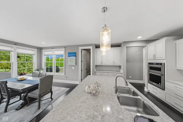 $1,500,000 | 11346 Talnuck Circle, Fishers, IN 46037