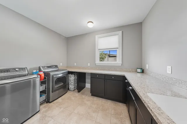 $1,500,000 | 11346 Talnuck Circle, Fishers, IN 46037