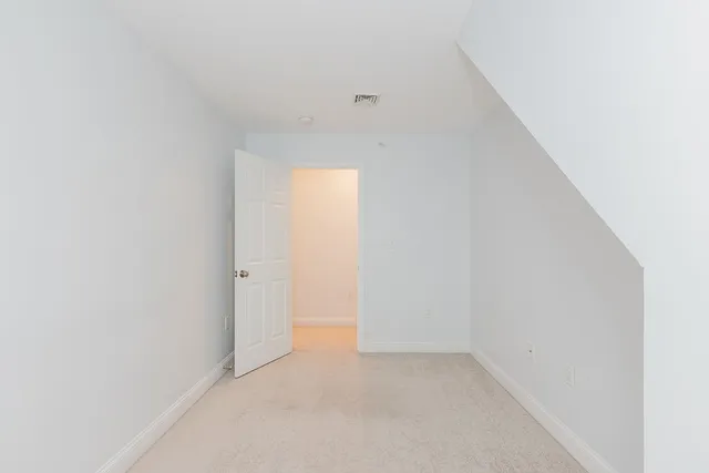 $3,000 | 213 Villager Road, Chester, NH 03036