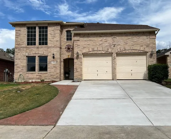 a view of a house with a outdoor space