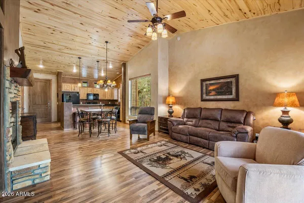 $399,000 | 540 South Spirea Lane, Show Low, AZ 85901