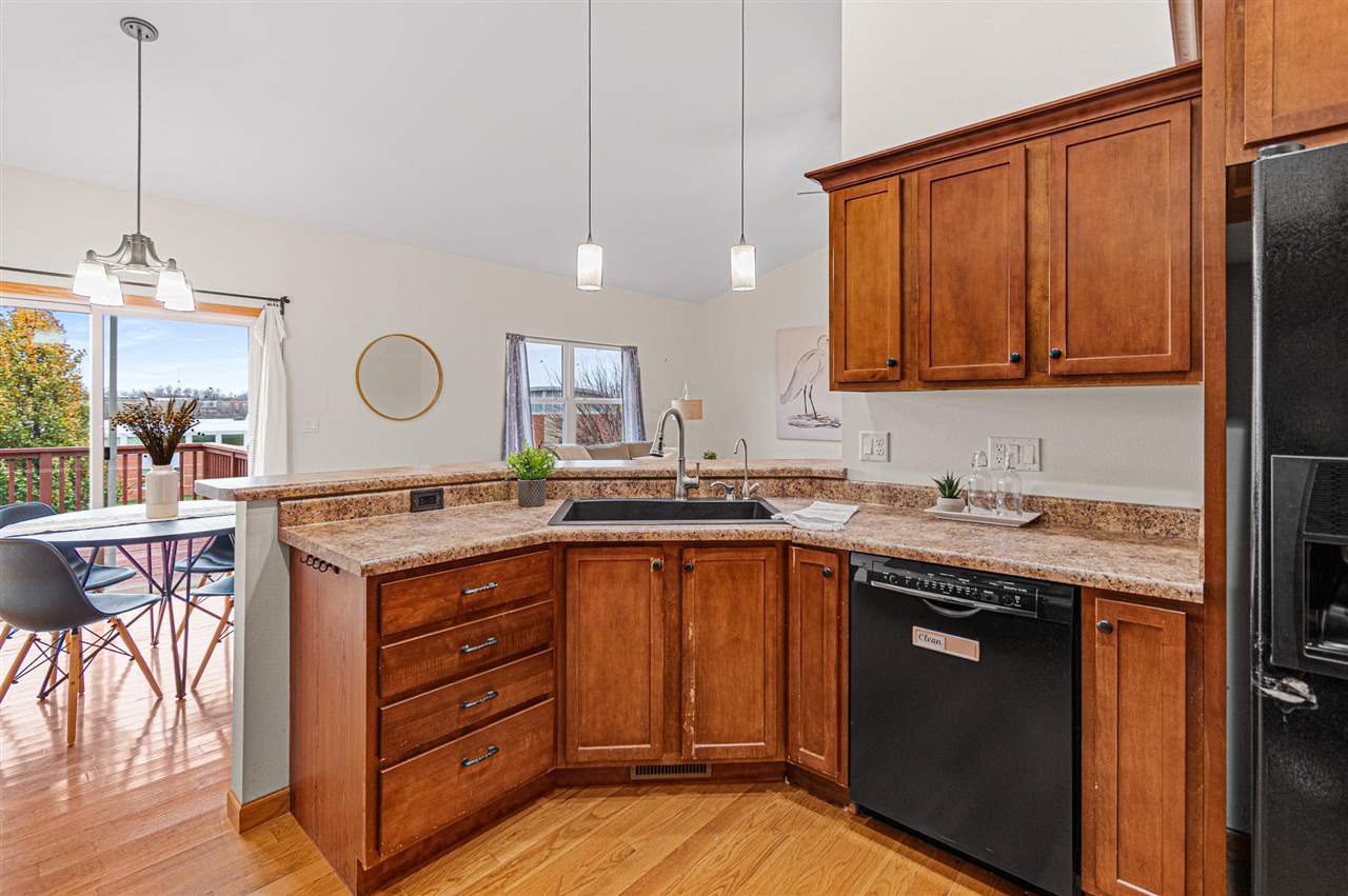 205 Windsor Road North Liberty, IA 52317 - Photo 12 of 38 Gallery Image 12