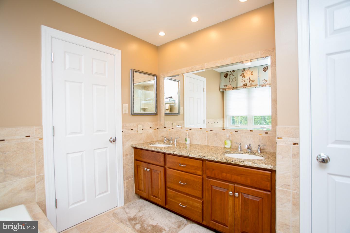 6019 German Road Pipersville, PA 18947 - Photo 22 of 31 Soaking Tub in Master Bath