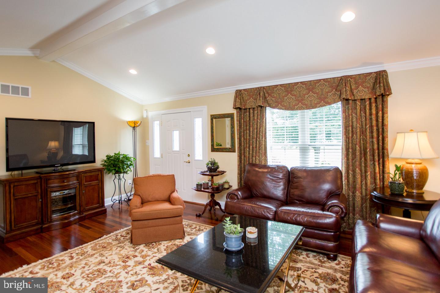 6019 German Road Pipersville, PA 18947 - Photo 4 of 31 Bright and sunny with a picture window
