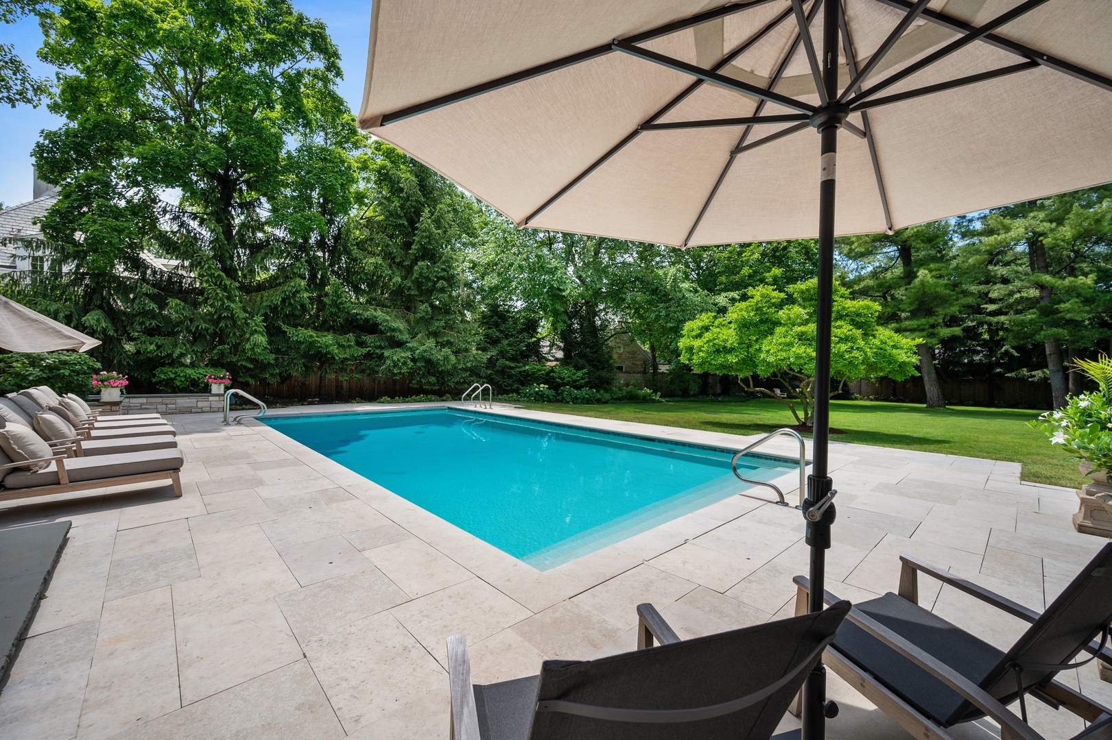 808 Hill Road Winnetka, IL 60093 - Photo 13 of 76