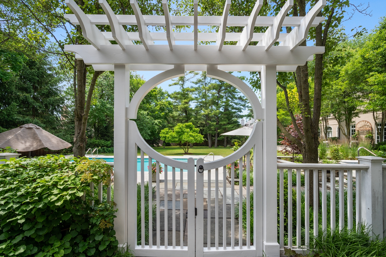 808 Hill Road Winnetka, IL 60093 - Photo 18 of 76