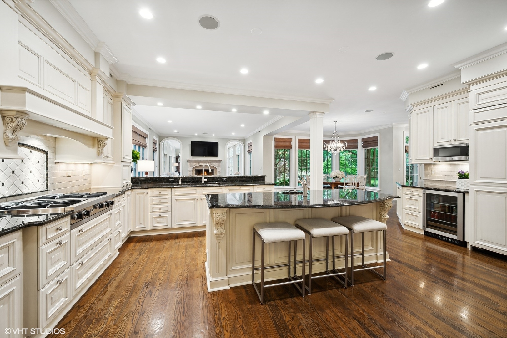 808 Hill Road Winnetka, IL 60093 - Photo 38 of 76