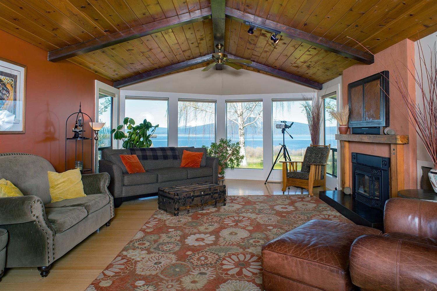 33244 South Chiloquin Road Chiloquin, OR 97624 - Photo 2 of 31 Additional Photo