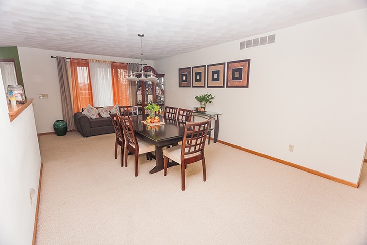 201 Starfire Road Poplar Grove, IL 61065 - Photo 5 of 19 Gallery Image 5