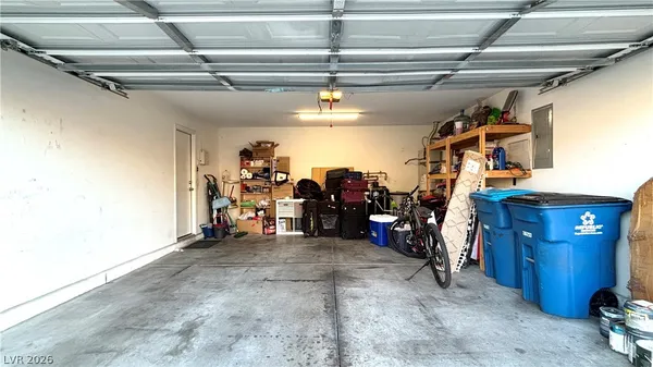 $2,300 | 10737 West Broxden Junction Avenue, Las Vegas, NV 89166