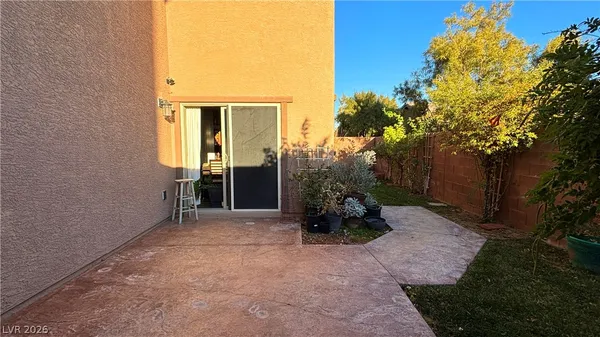 $2,300 | 10737 West Broxden Junction Avenue, Las Vegas, NV 89166