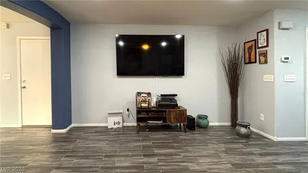 $2,300 | 10737 West Broxden Junction Avenue, Las Vegas, NV 89166