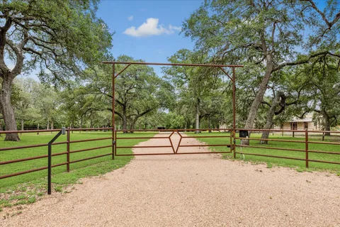 $849,000 | 1661 Guenther Road, La Grange, TX 78945