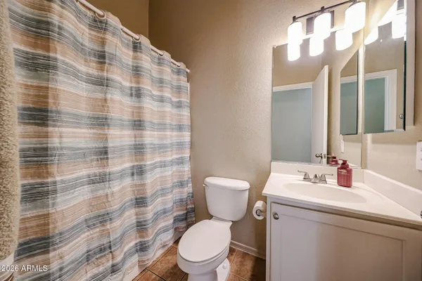 $345,000 | 5621 South 5th Drive, Phoenix, AZ 85041