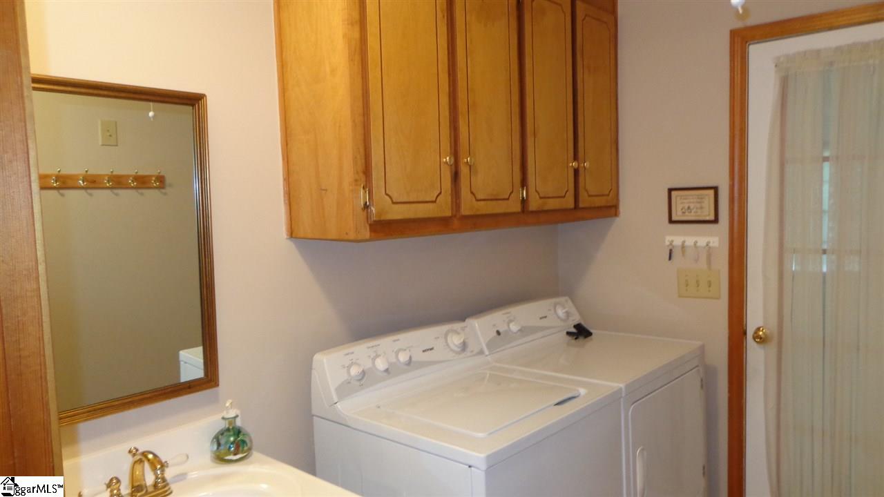 708 Hampton Road Liberty, SC 29657 - Photo 21 of 36