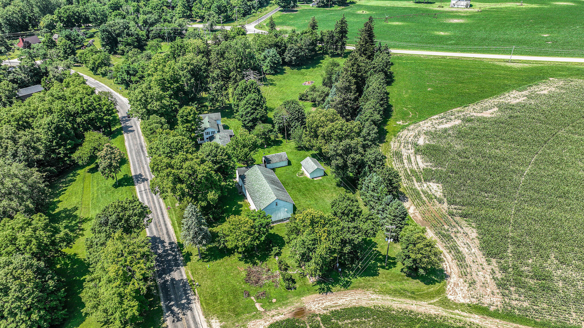 22090 North Angling Road Centreville, MI 49032 - Photo 29 of 42 007_dji_0467