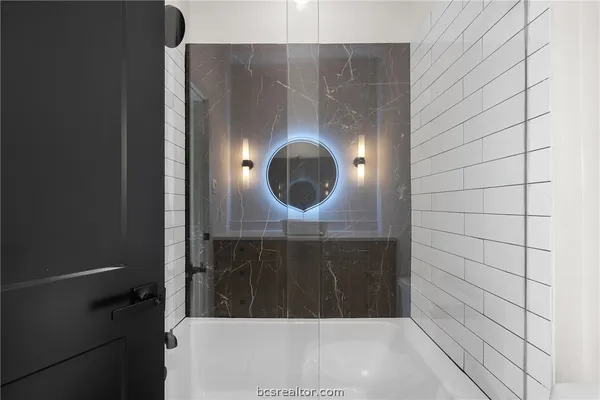 $3,000 | 2539 East Villa Maria Road, Unit 1101A, Bryan, TX 77802