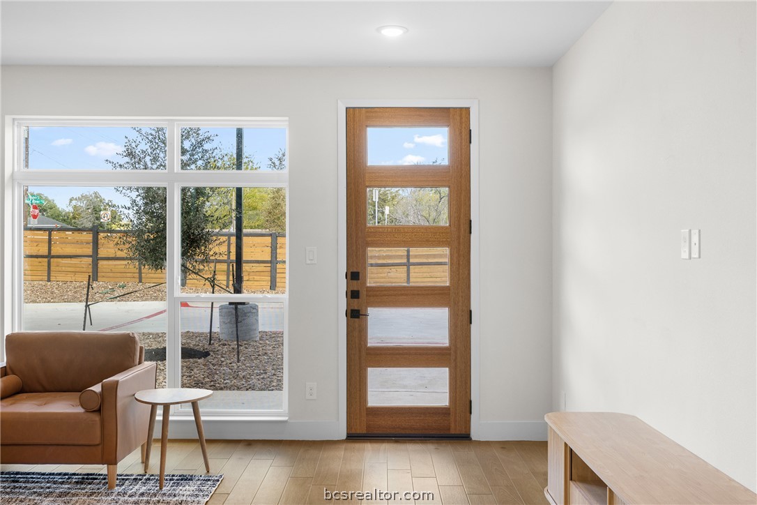 2539 East Villa Maria Road, Unit 1101A Bryan, TX 77802 - Photo 3 of 29