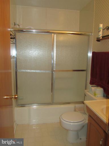 17 Georgetown Road Walkersville, MD 21793 - Photo 8 of 19 Bath