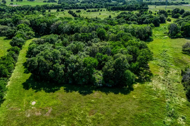 $1,600,000 | 8101 West Parkison Lane West, Brenham, TX 77833