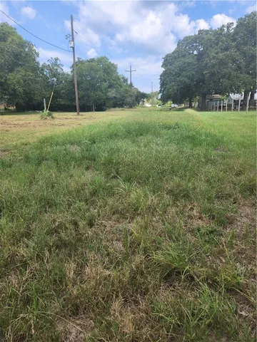 a view of a field of a house