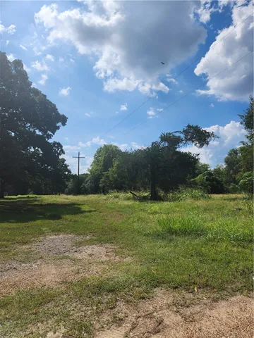 a view of an outdoor space and yard
