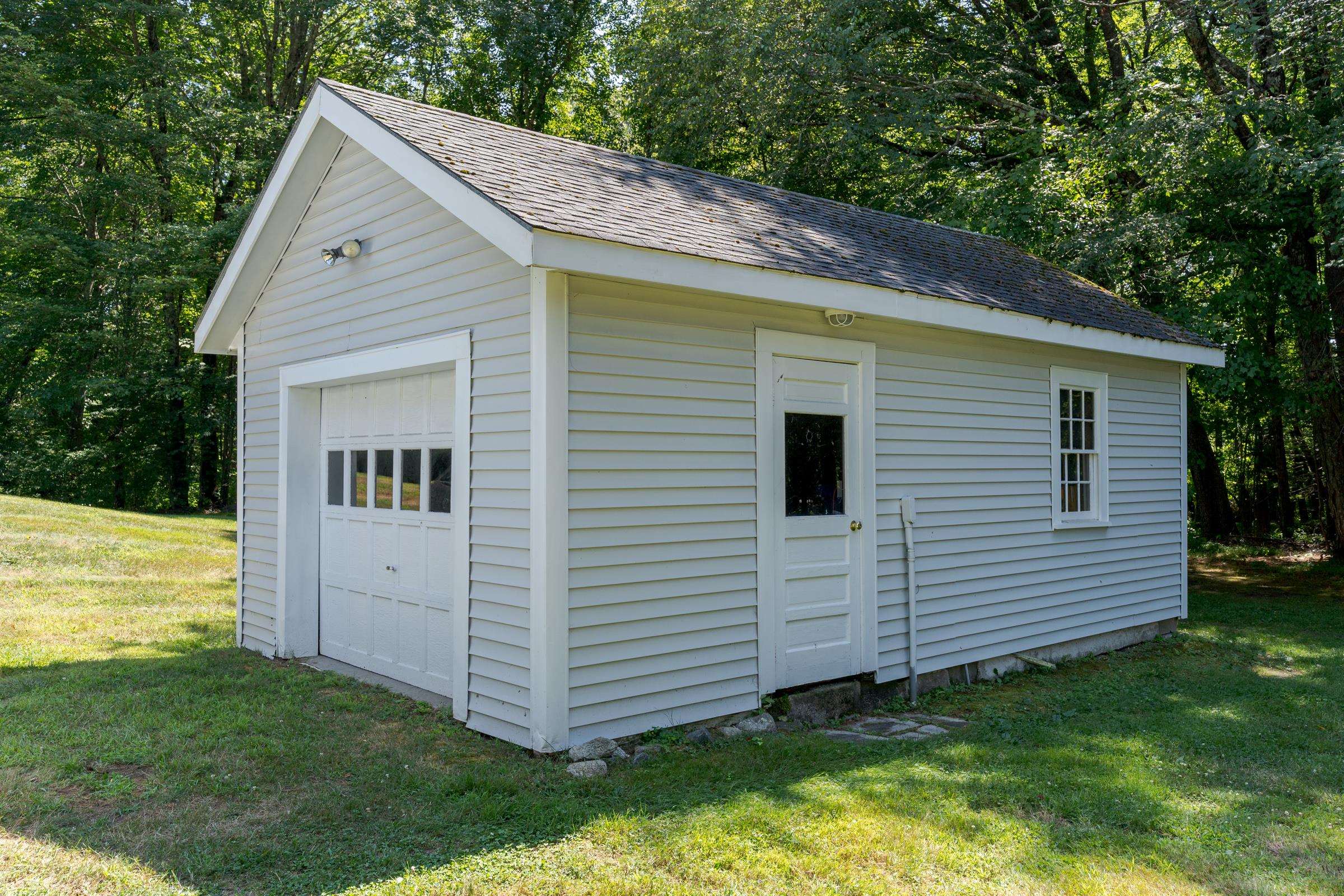 36 Brown Road Hampton Falls, NH 03844 - Photo 35 of 37